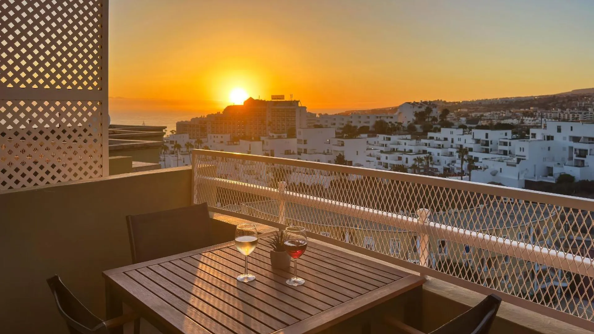 Orlando Top Floor Ocean Teide View By Lovetenerife location